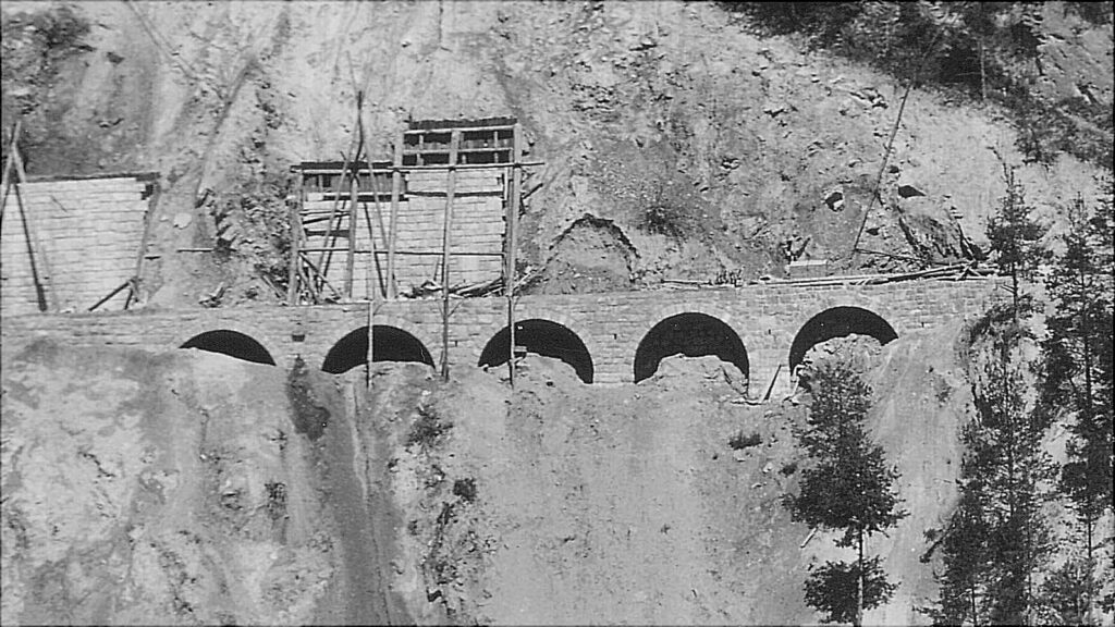 Bauabschnitt westlich des Karrer Tunnels